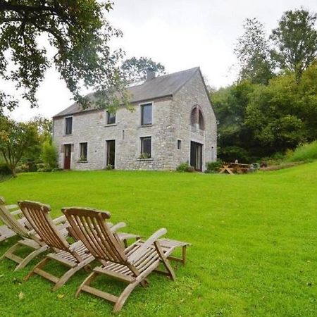 Quaint Holiday Home In Robechies Amid Meadows Chimay Esterno foto